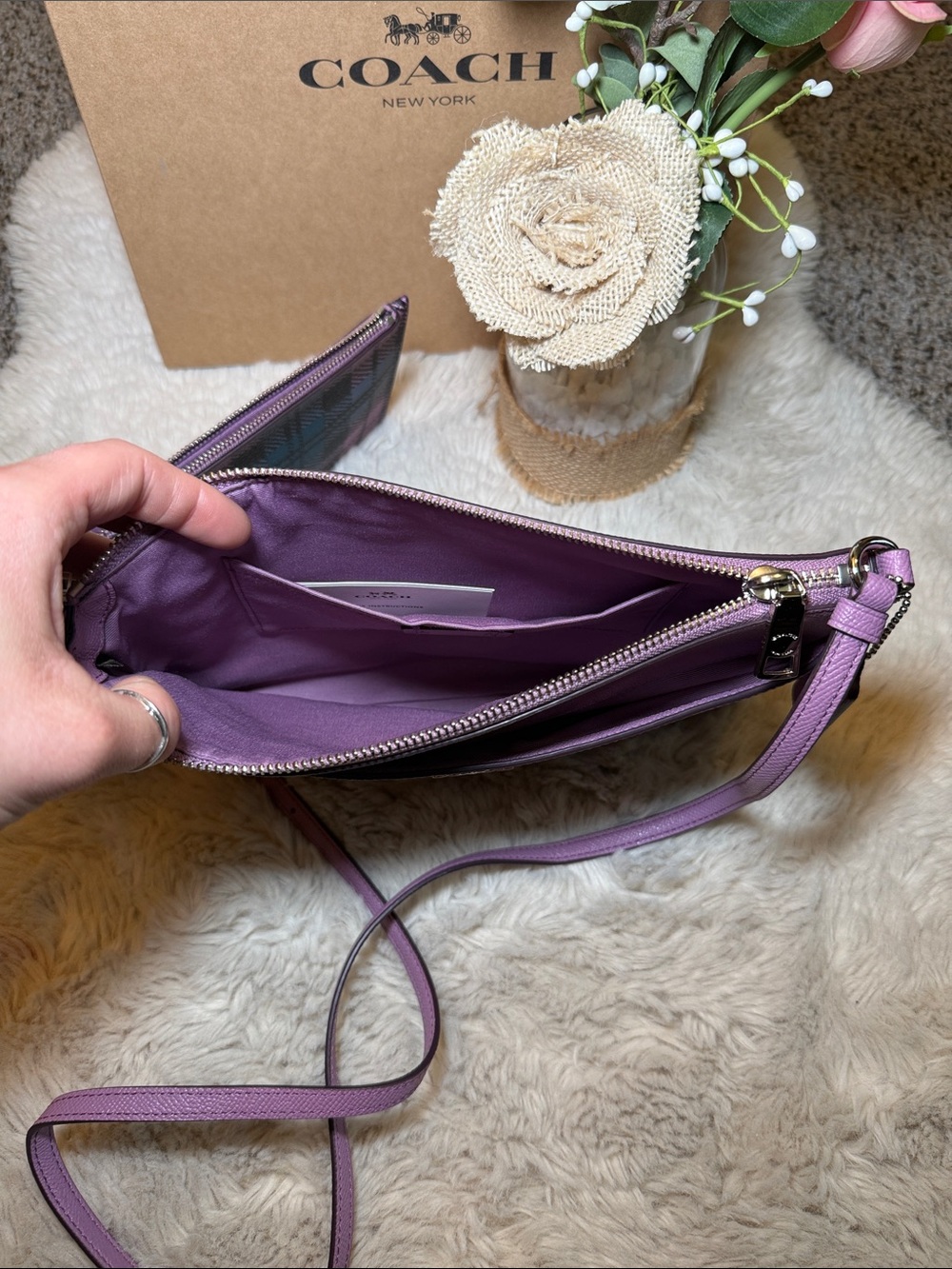 ✨ Coach East/West Pop Pouch in Lilac/Blue Crossbody ✨ - Picture 11 of 14